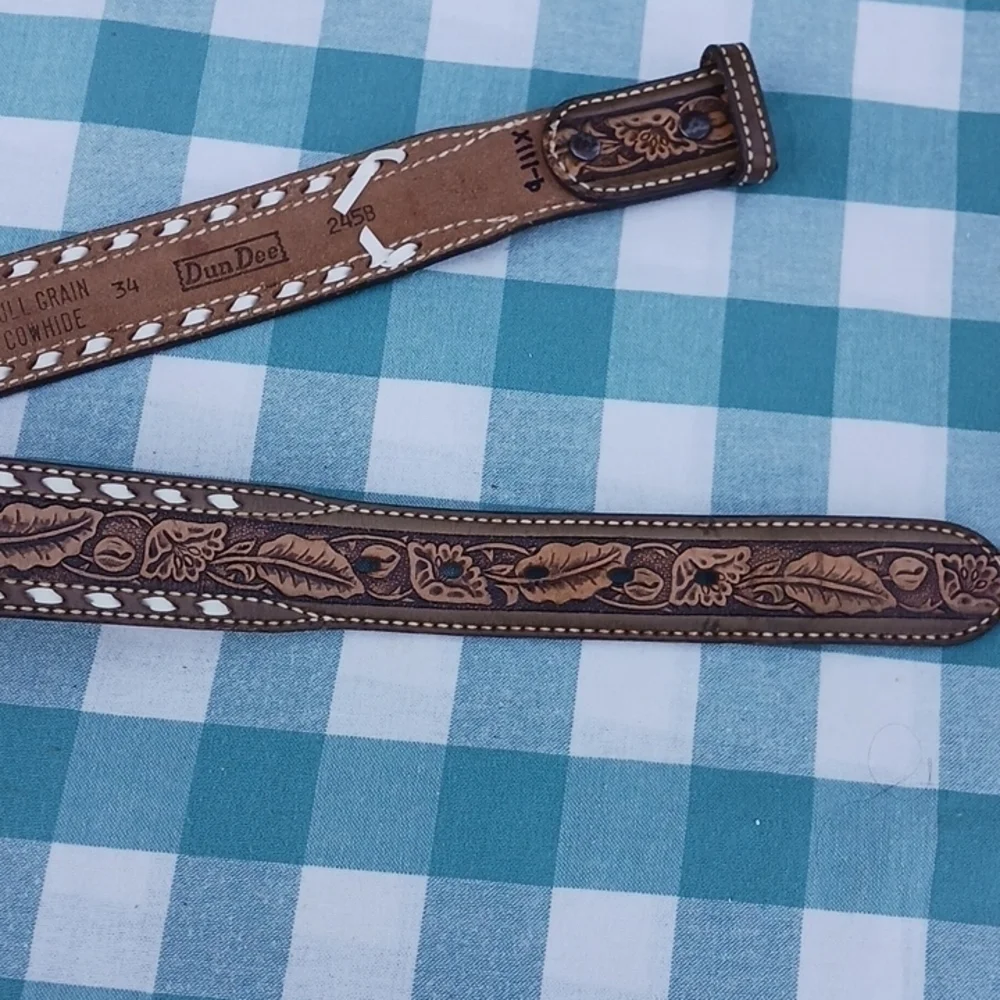 DunDee Cowhide Tooled Leather Belt